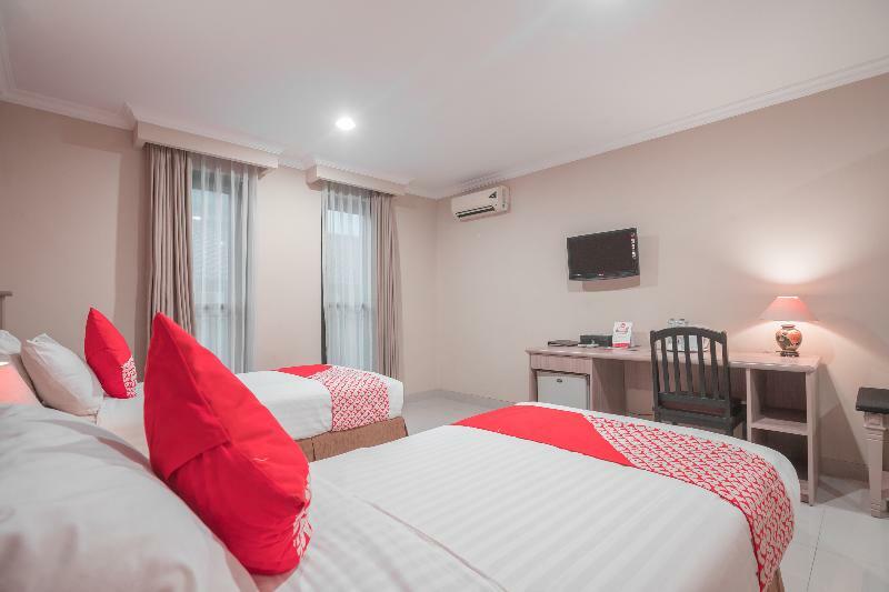 534 Sriwijaya Hotel Jakarta Buitenkant foto
