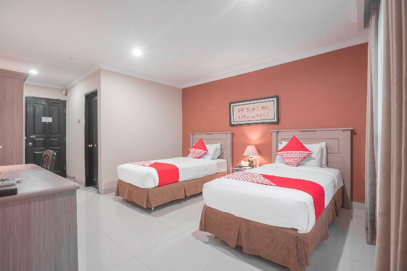 534 Sriwijaya Hotel Jakarta Buitenkant foto